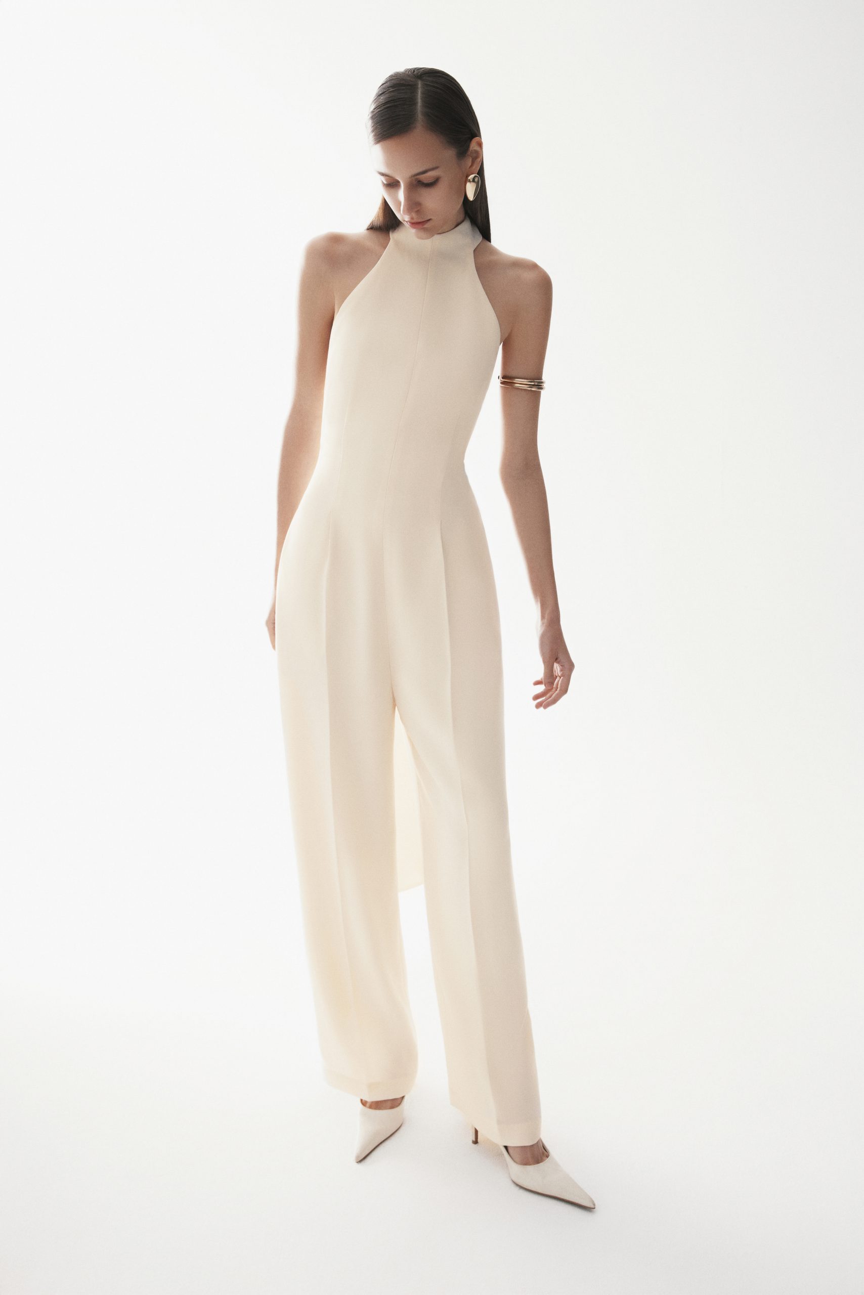 GIULIA HALTER JUMPSUITS CREAM – LAM.D STUDIO